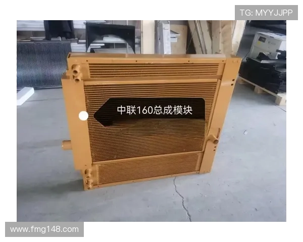 工程机械散热器副水箱