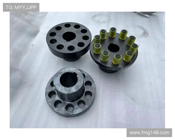 挖掘机水泵皮带轮端面跳动